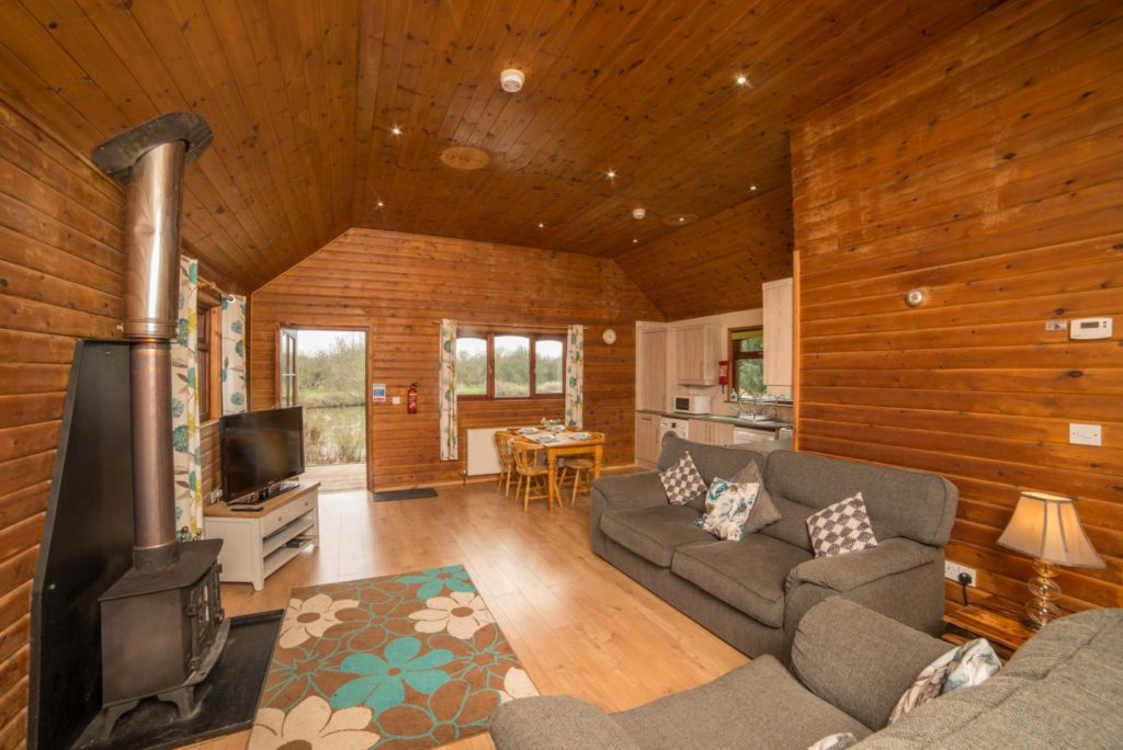 Oak 9 Lodge | Westfield Country Park